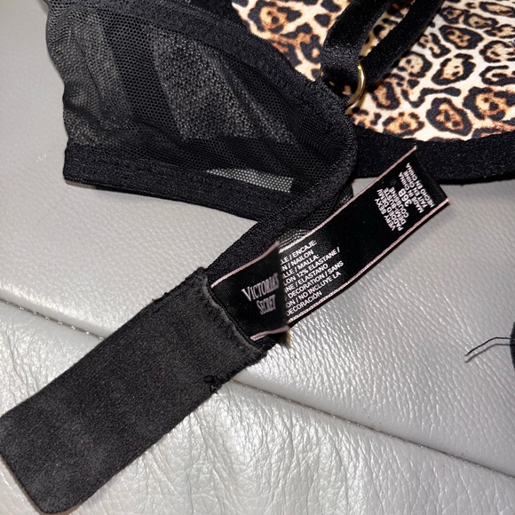 Victorias Secret animal print lace Push Up Bra 36b Animal Print - Picture 5 of 5